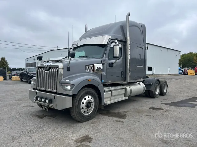 2024 Western Star 49X 6x4 T/A Sleeper Truck Tractor