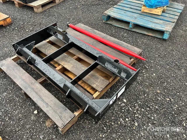2026 GIYI BF47 47 in Skid Steer Bale Spear (Unused)