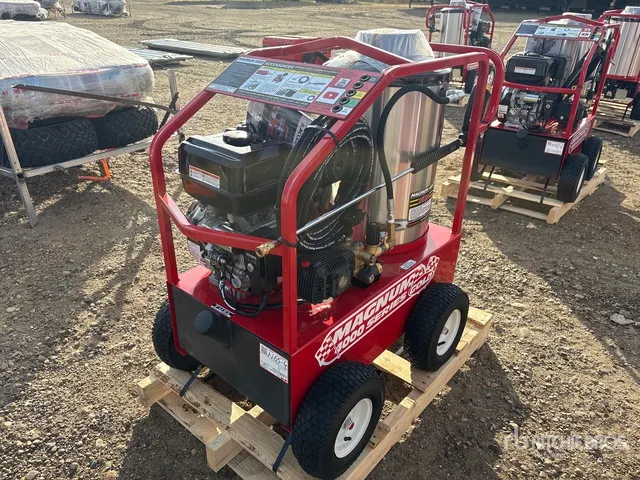 Easy-Kleen Magnum Gold Pressure Washer (Unused)
