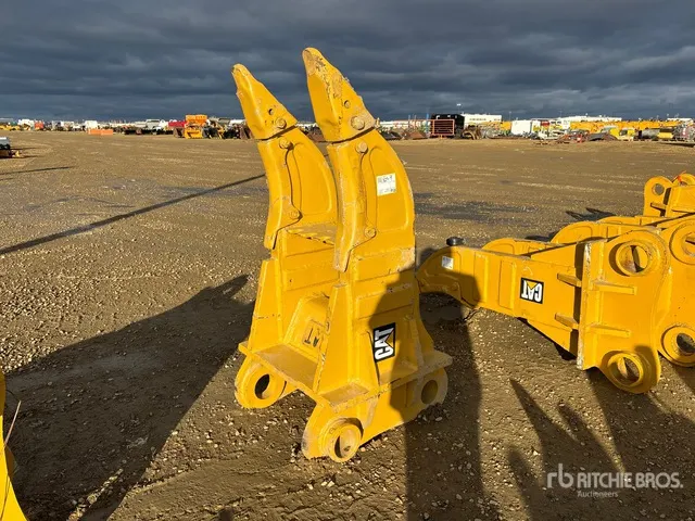 Cat 48 in Multi-Shank Heavy Duty Excavator Ripper - Fits Cat 349 & 45-55 Ton Excavator