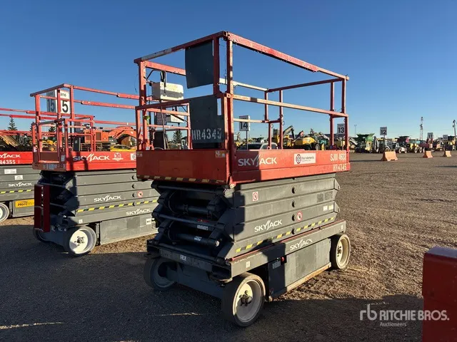2014 Skyjack SJIII4632 Electric Scissor Lift