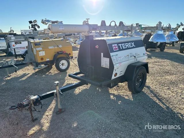 2013 Terex AL4 8 kW Light Tower