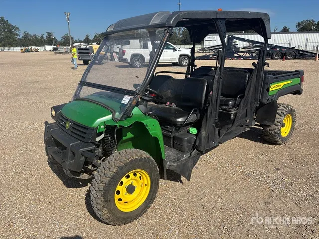 2023 John Deere Gator 4x4 Utility Vehicle