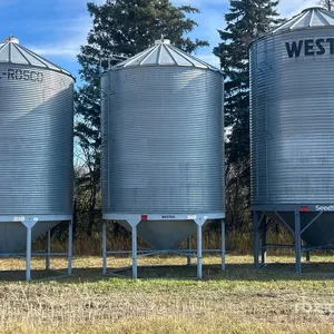 Westeel-Rosco +/- 2000 bu 6 Ring Hopper Grain Bin