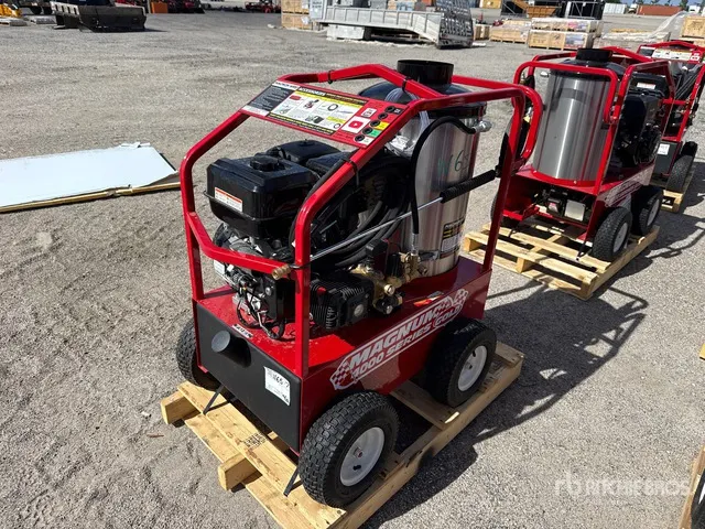 Easy-Kleen Magnum Gold Pressure Washer (Unused)