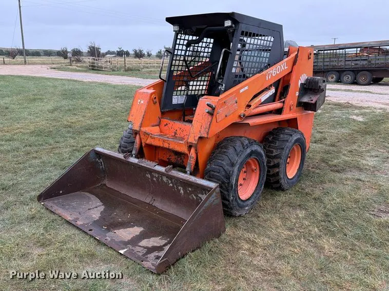 1999 Daewoo 1760XL skid steer loader