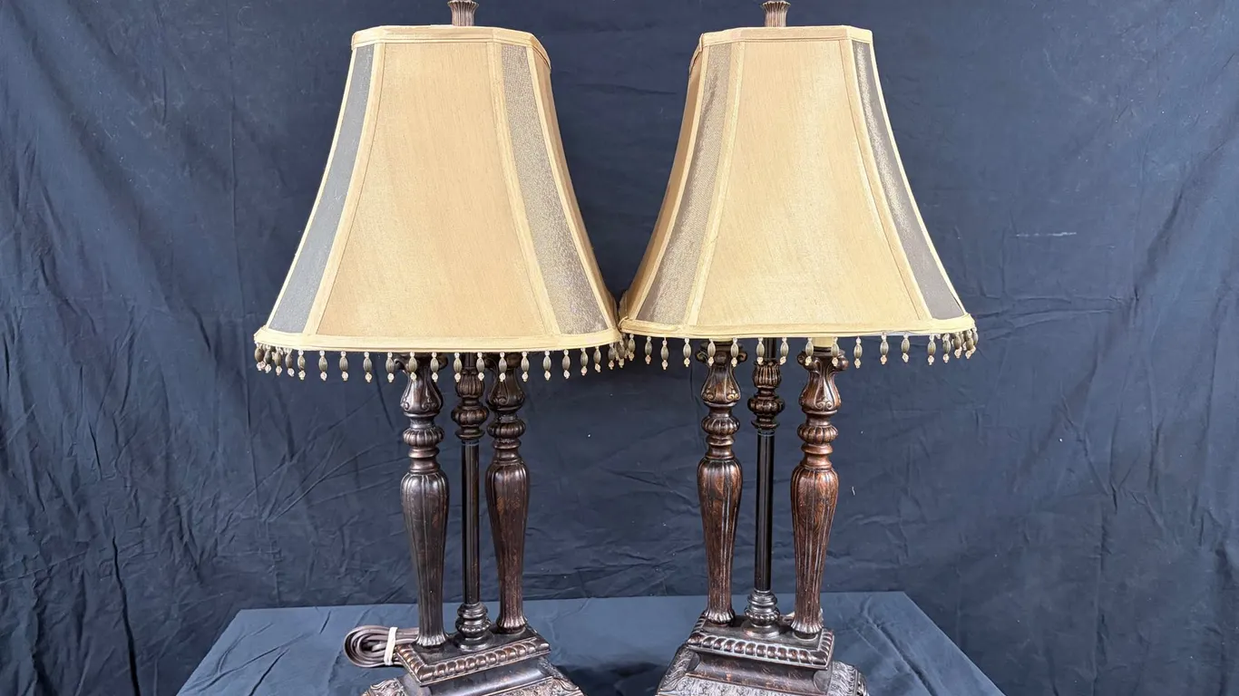 Lot 908