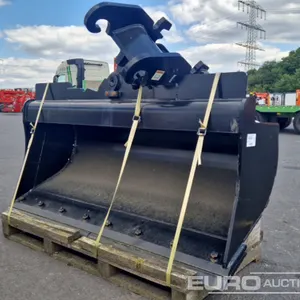 Unused CAT 78" Hydraulic Tilt Ditching Bucket to suit CW30S 