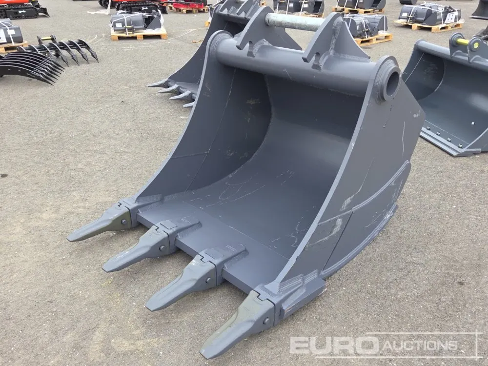 Unused 2026 Cavalry 47" Digging Bucket to suit 70mm Pin