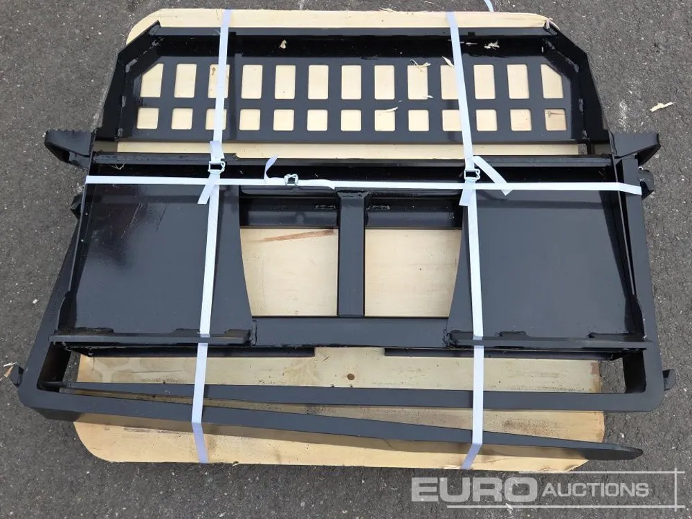 Unused 2026 Skyway Forkframe with Forks to suit 1.5T Skidsteer Loader