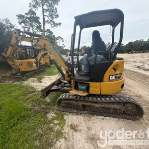 2013 CAT 303.5 