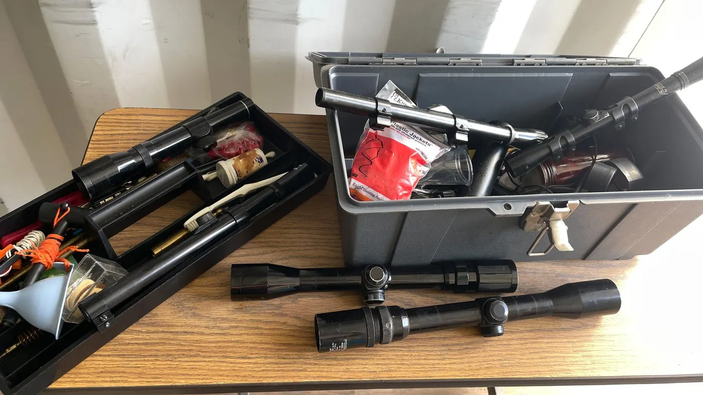 Stack - On Tool Box (Neenah, WI)