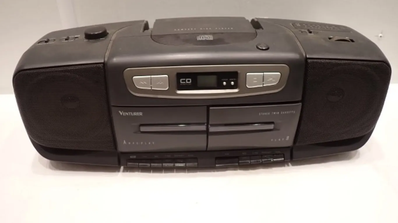 Venturer Portable CD System