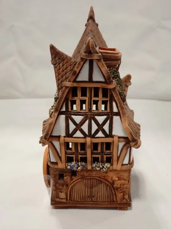 Traimex Ceramic Tealight House