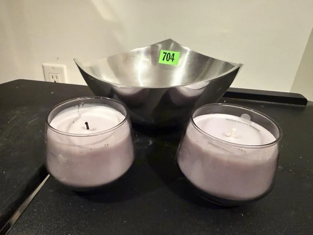 Silver potpourri bowl, Yankee Candles (2)