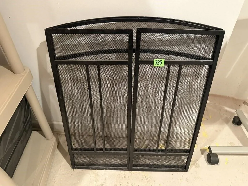 Fireplace screen