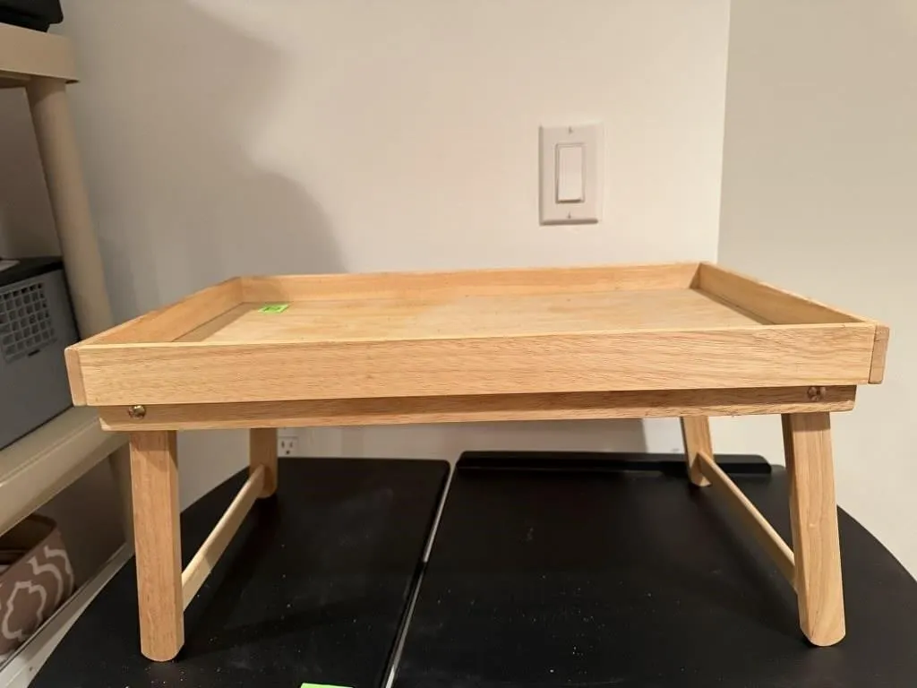 Natural folding bed tray