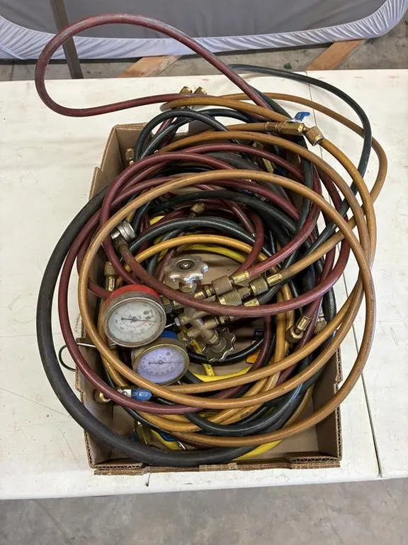 Manifold Gauges & Hoses