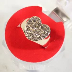 NEW HEART SHAPE RING SZ7