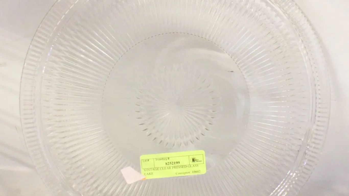 VINTAGE CLEAR PRESSED GLASS CAKE