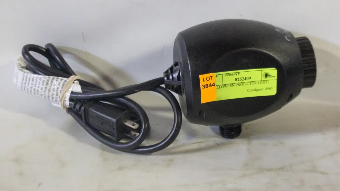 HALLOWEEN PROJECTOR LIGHT