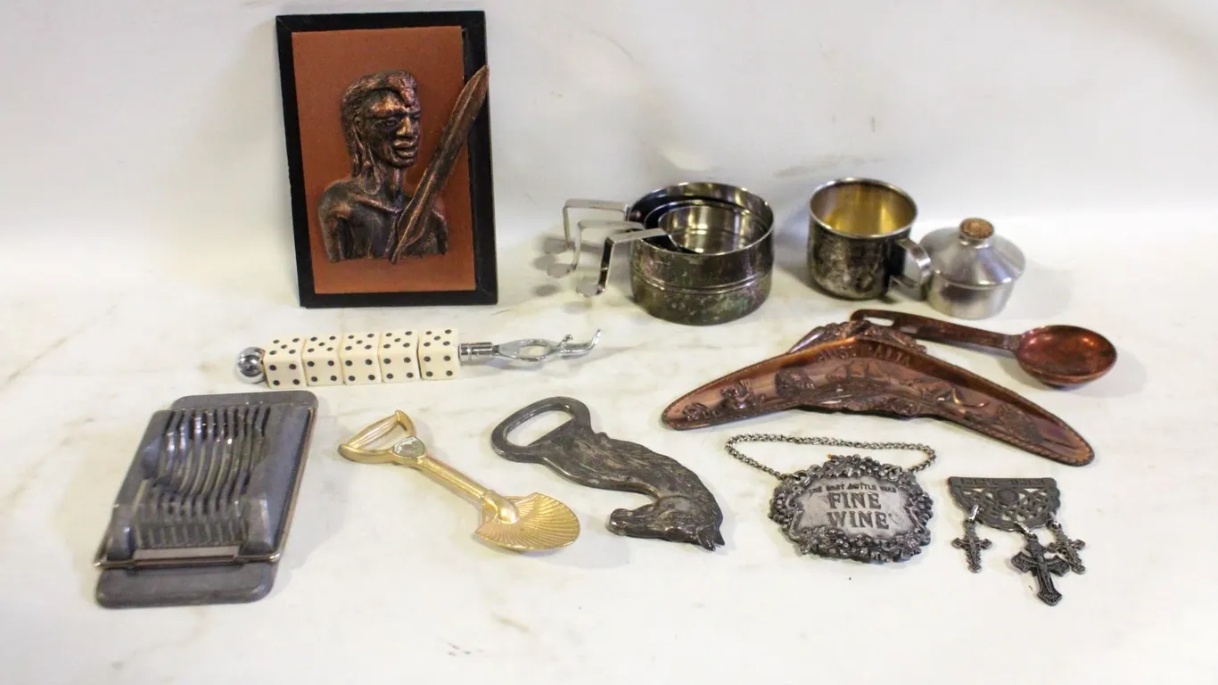 VINTAGE METAL ITEMS