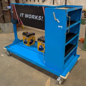 LUCAS OIL MOBILE DISPLAY CART