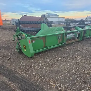 John Deere 924 Straight Cut Header