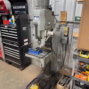 Nider NI-70 Drill Press w/ 5" Machine Block
