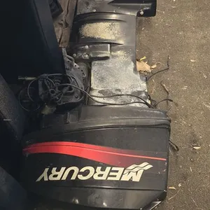 2002 Mercury 25HP 2 Stroke Boat Motor