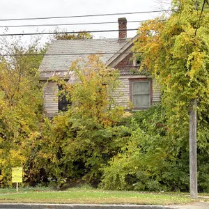 420 Lower Main St, Fort Edward