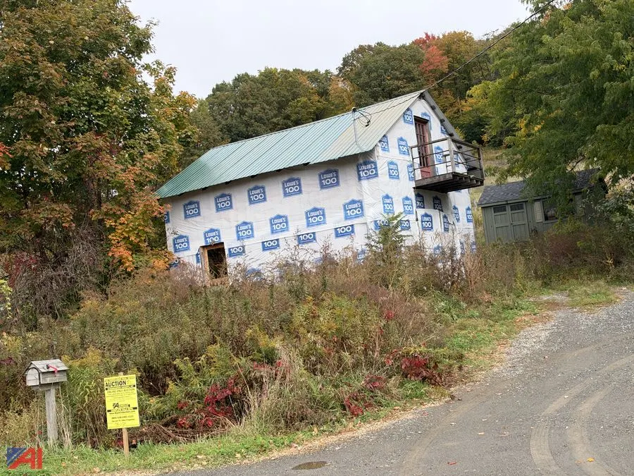 4176 County Route 30, Hebron
