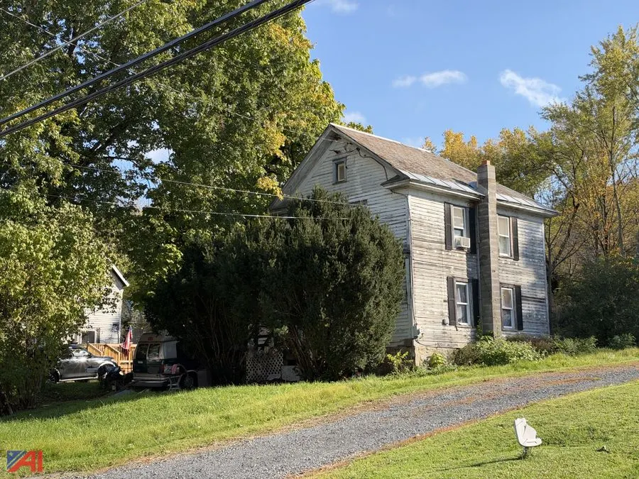 165 North Williams St, Whitehall