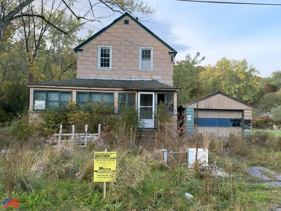 47-49 Champlain Ave, Whitehall