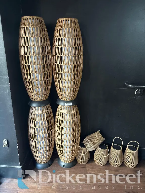 DECORATIVE BASKET-STYLE LIGHTS