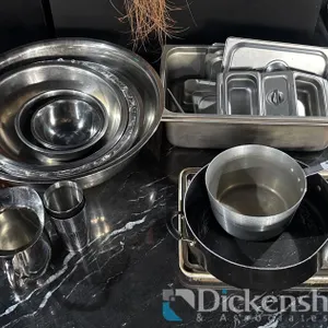 METAL COOKWARE, CONTAINERS, AND TRAYS