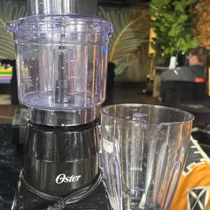 OSTER FOOD PROCESSOR