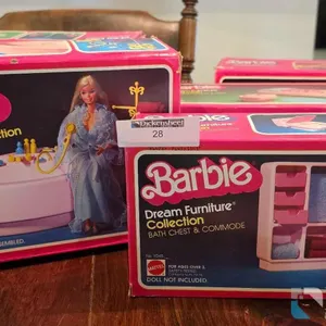 VINTAGE BARBIE DREAM FURNITURE - BATH SELECTIONS