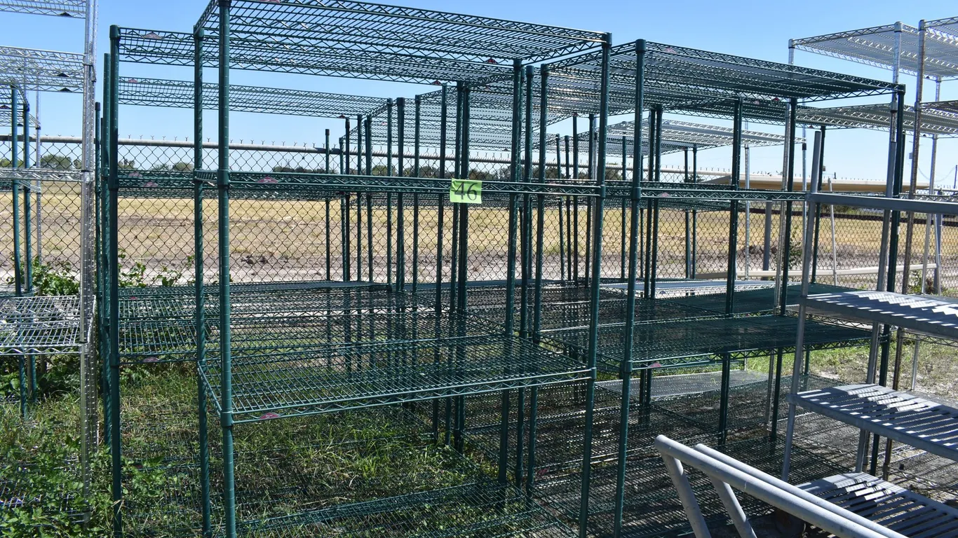 Green Wire Mesh Refrigerator Shelves