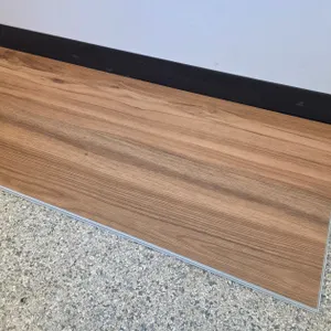 561.68 Sq Ft of Lifeproof Butler Hickory 22mil Vinyl Click Plank Flooring