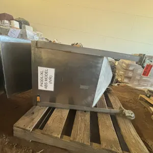 Metal Rolling Bin on 4 Wheels