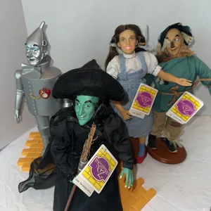 Vintage Wizard of Oz figurines/dolls-15 inches high