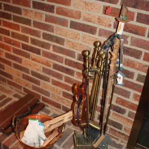 Fireplace Tools & Décor