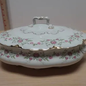 J&G Meakin Hanley England Covered Tureen Floral Gold Trim