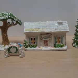 Town and Country TCR House Set WB Studios St. Louis 1994