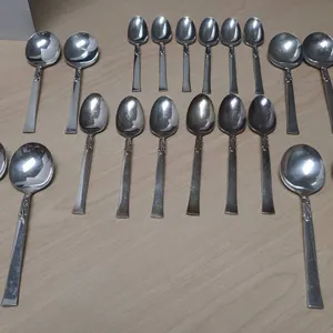 Nobility Plate Silverplate Spoons Woodlawn Pattern Set of 16