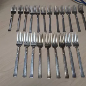 18 Nobility Plate Wind Song Pattern Dinner Forks