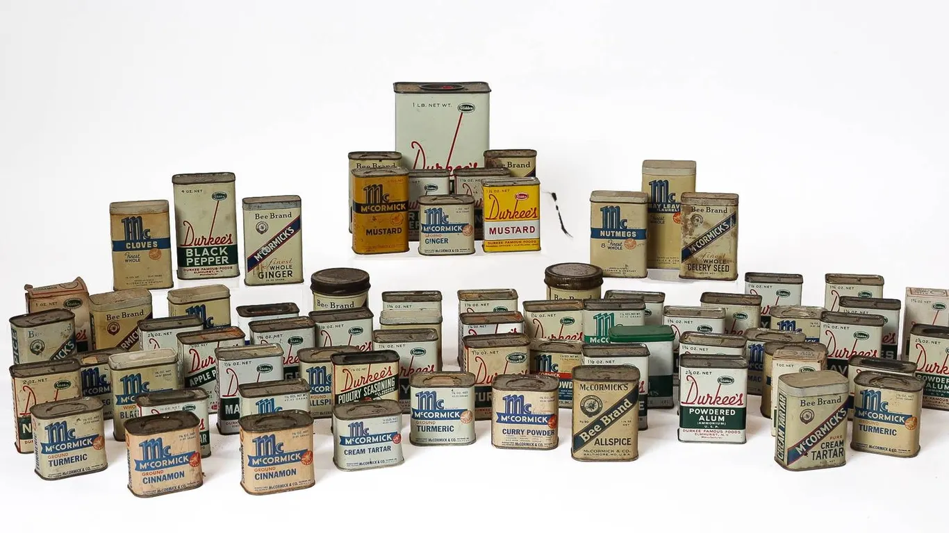 VINTAGE SPICE TINS.