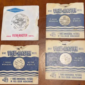 Lot of four Sawyer 1950s view master reels. Includes Cape Coral Gardens, bird performances from Miam