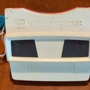 Vintage 1970s GAF View-Master 3D Viewer